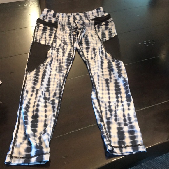 Navy & white tie die leggings with pockets - Picture 1 of 3